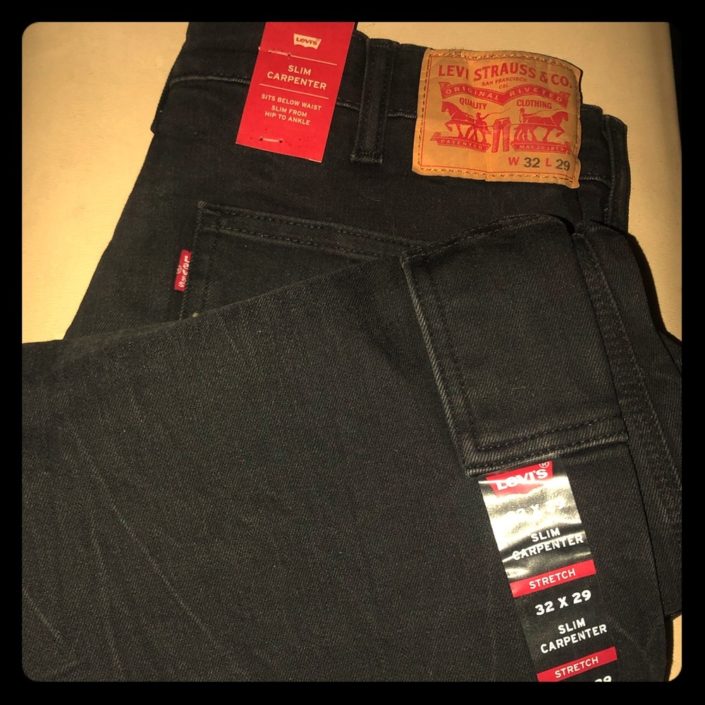 Black Levi’s carpenter jeans-slim fit: 32 X 29
